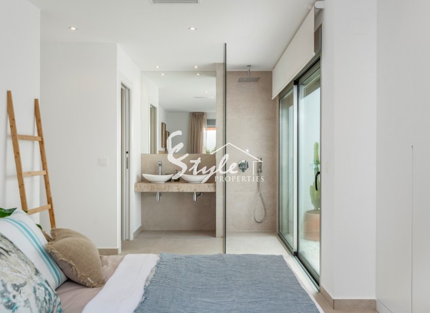 New build - Semi-Detached Villa - La Marina