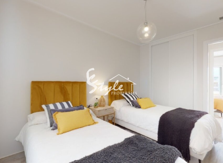 New build townhouse for sale in Pilar de la Horadada, Costa Blanca, Spain. ON1872