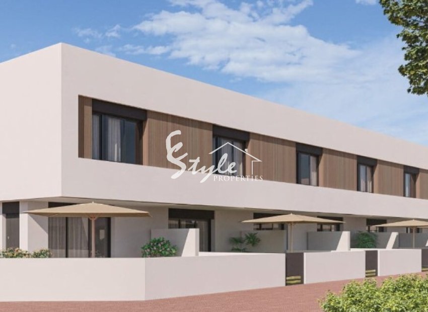 New build townhouse for sale in Pilar de la Horadada, Costa Blanca, Spain. ON1878