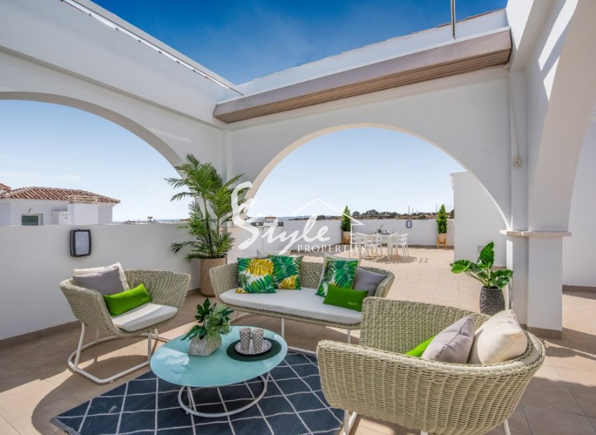 New build townhouse in Ciudad Quesada, Costa Blanca, Spain. ON1646