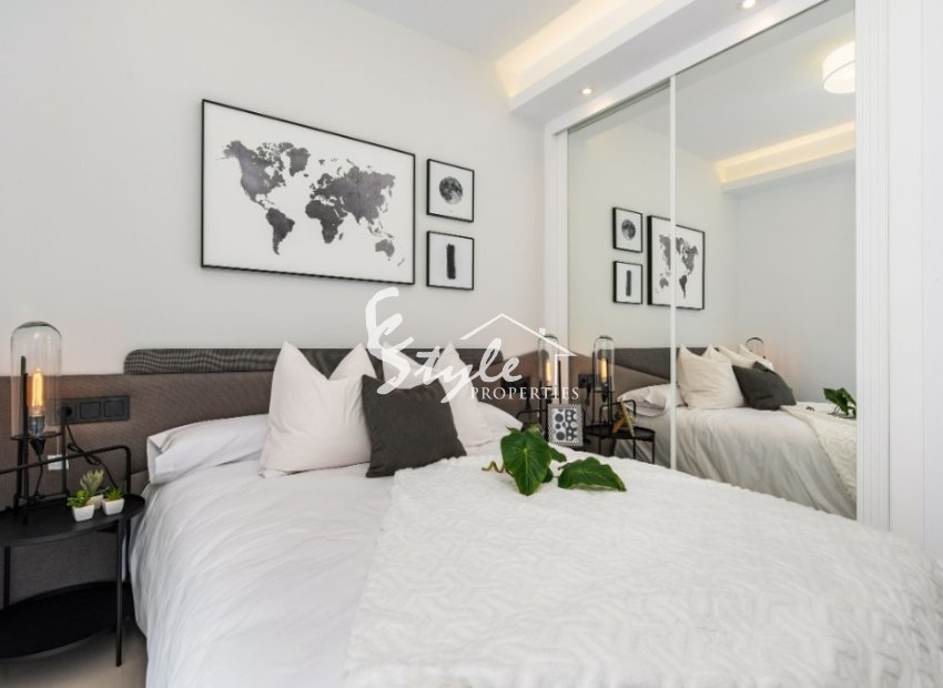 New build townhouse in Ciudad Quesada, Costa Blanca, Spain. ON1789