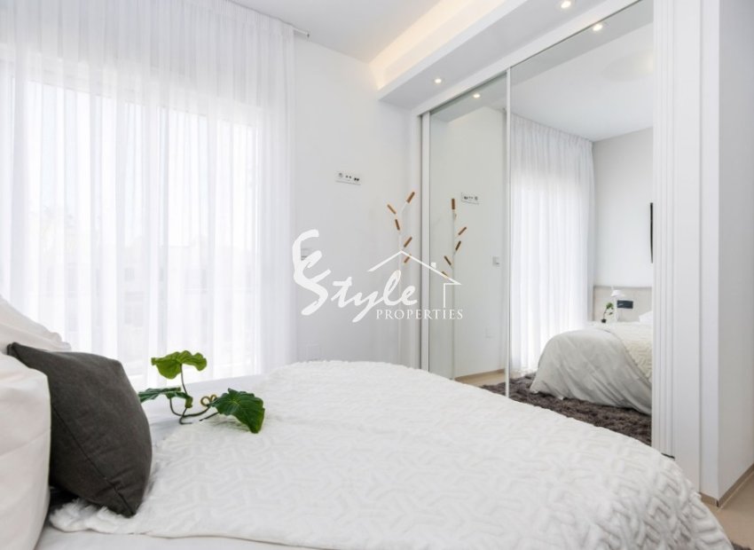 New build townhouse in Ciudad Quesada, Costa Blanca, Spain. ON1789