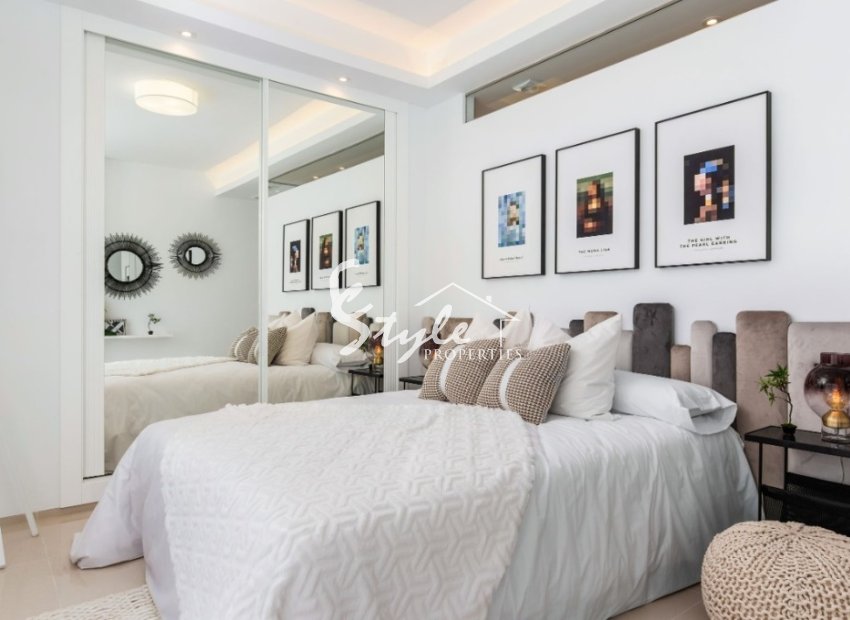 New build townhouse in Ciudad Quesada, Costa Blanca, Spain. ON1789