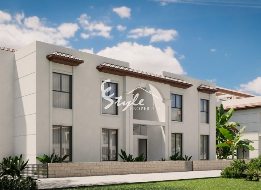 New build townhouse in Ciudad Quesada, Costa Blanca, Spain. ON1789