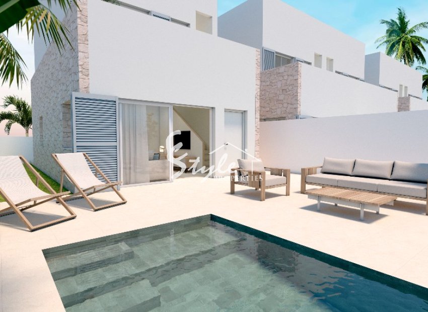 New build townhouses for sale in Torre de Horadada, Costa Blaca, Spain. ON1449