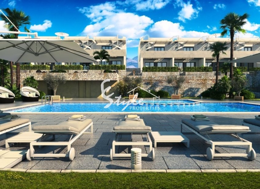 New build townhouses for sale near Elche, Costa Blanca, Spain. ON770