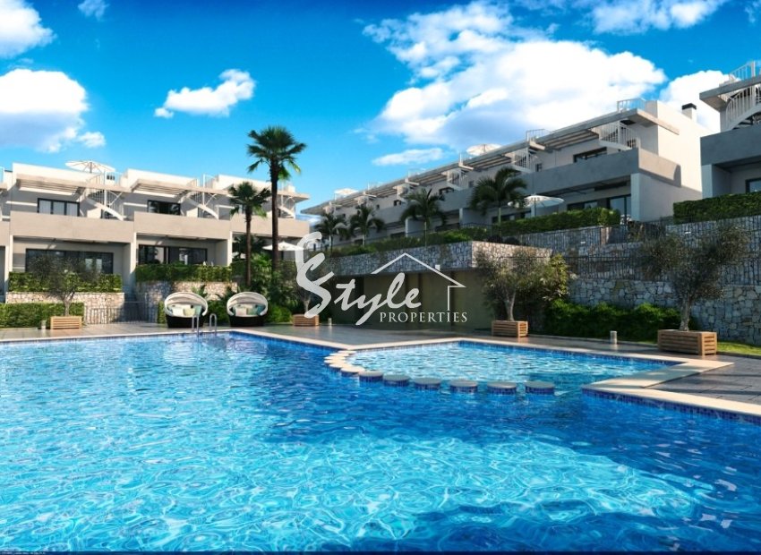New build townhouses for sale near Elche, Costa Blanca, Spain. ON770
