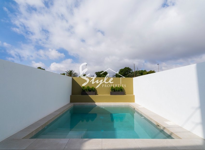 New build townhouses in Pilar de La Horadada, Costa Blanca, Spain. ON1483_2