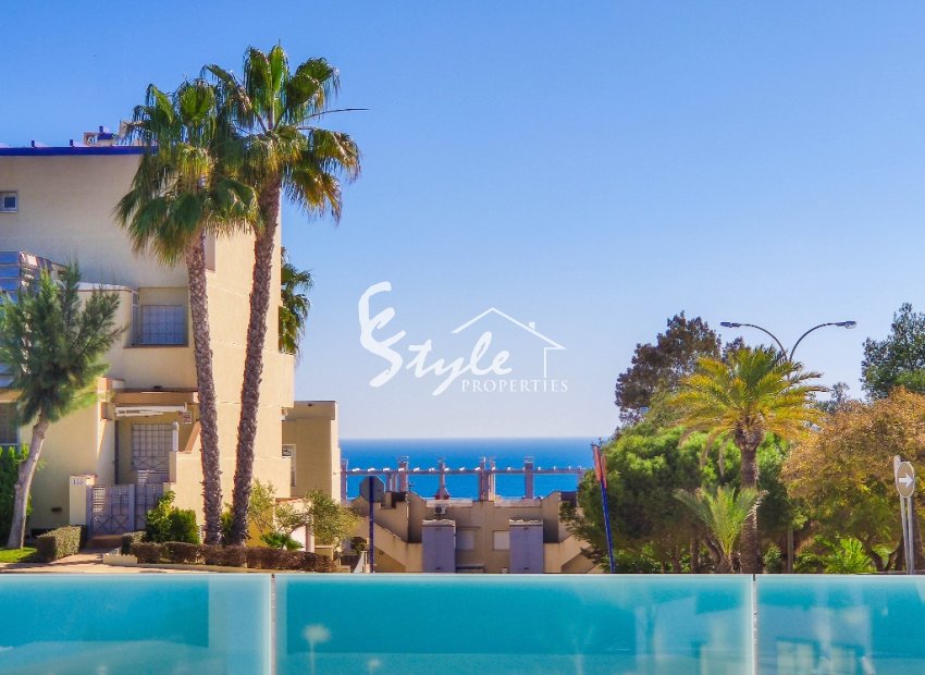 new build villa for sale close to the sea in Campoamor, Alicante, Costa Blanca