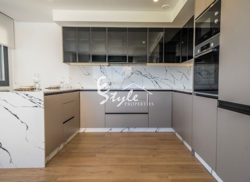 New build villas for sale in La Finca Golf, Costa Blanca, Spain. ON1887