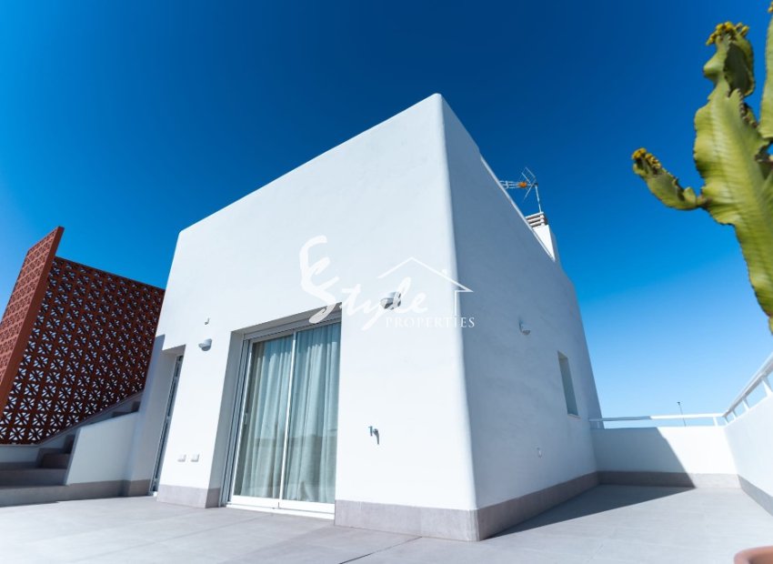 New built villas in Pilar de la Horadada. Costa Blanca.Spain.ON1548