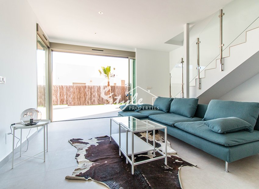 New Built villas with private pool for sale in Villamartin, Costa Blanca, Spain