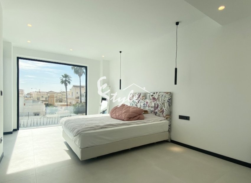 New luxury villa for sale in Torrevieja, Costa Blanca, Spain. ON1545