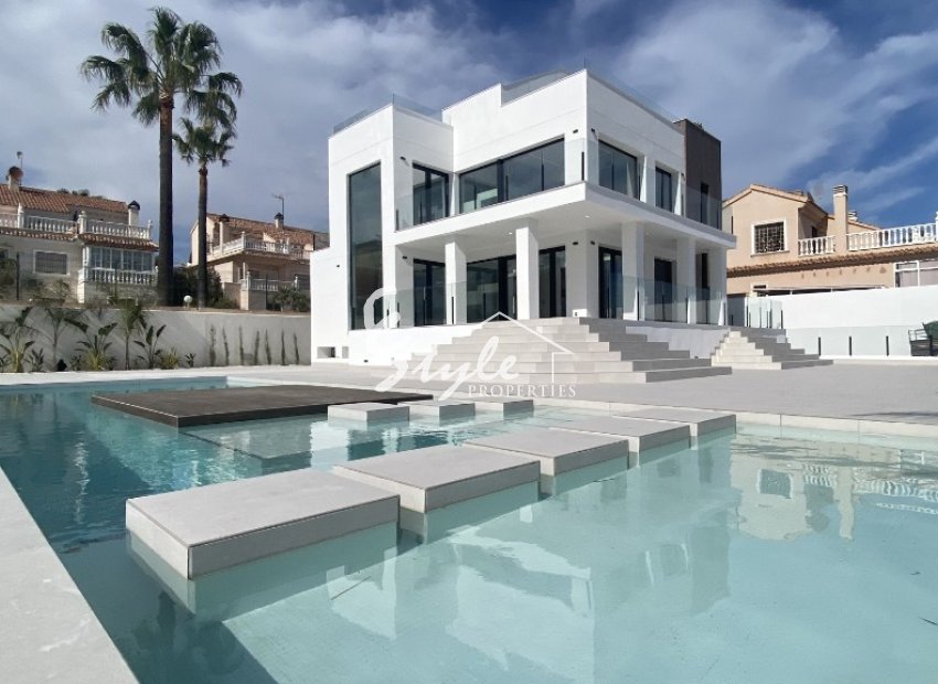 New luxury villa for sale in Torrevieja, Costa Blanca, Spain. ON1545