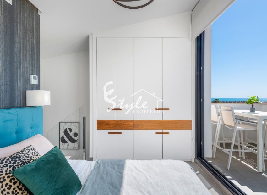 New semi-detached villa for sale in Guardamar del Segura, Costa Blanca, Spain. ON1441