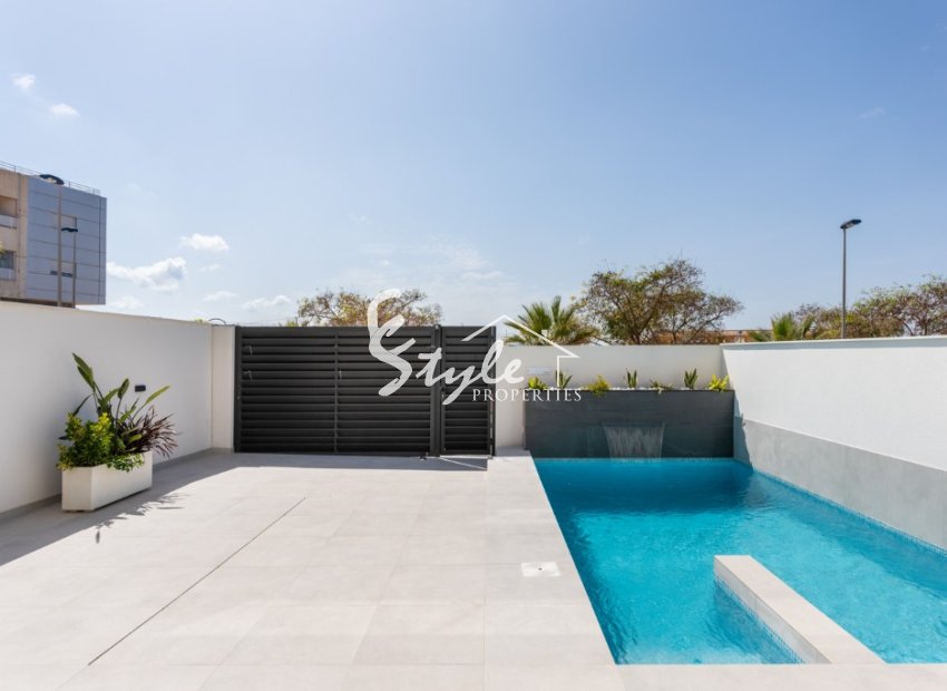 New villa for sale in Benijofar, Costa Blanca, Spain. ON1502