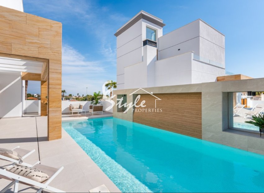 New villa for sale in Ciudad Quesada, Alicante, Costa Blanca. ON1416
