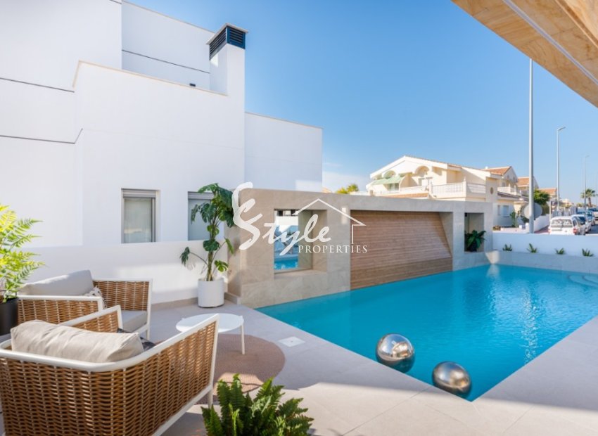 New villa for sale in Ciudad Quesada, Alicante, Costa Blanca. ON1416