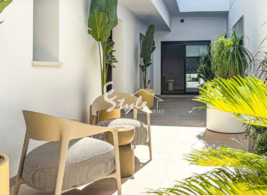 New villa for sale in  Ciudad Quesada, Alicante, Costa Blanca. ON1900