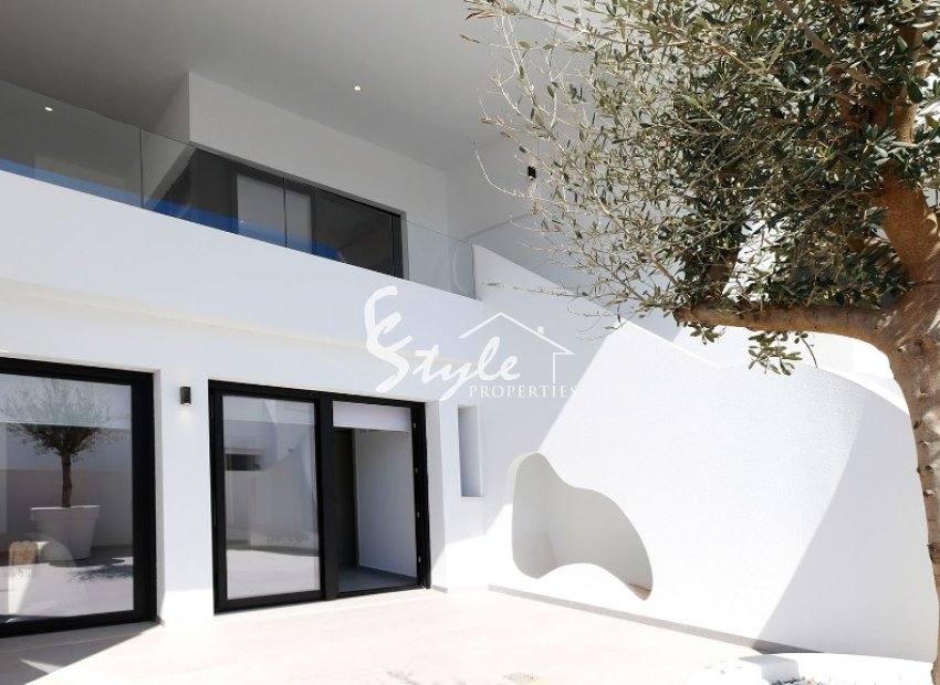 New villa for sale in Guardamar del Segura, Costa Blanca, Alicante, Spain.ON1508