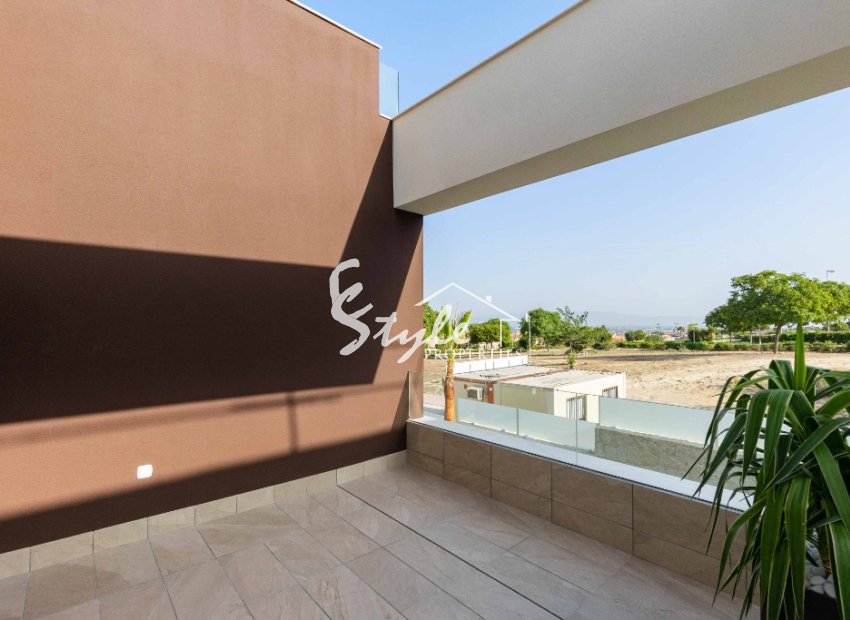 New villa for sale in Rojales, Costa Blanca, Spain. ON1720