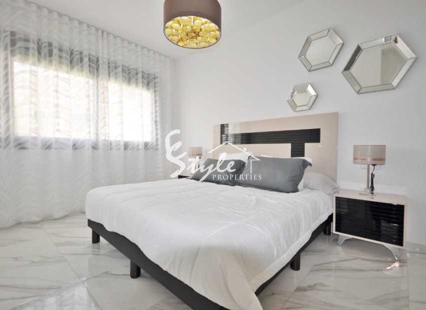 New villa in Villamartin, Costa Blanca, Spain. ON417