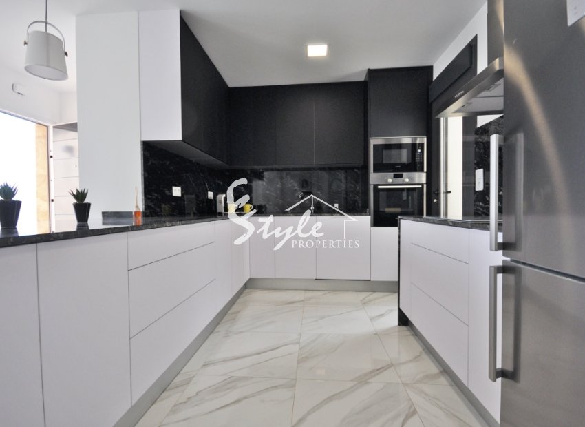 New villa in Villamartin, Costa Blanca, Spain. ON417