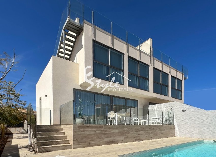 New villas for sale close to Mar de Cristal in Murcia region, Costa Banca, Sapin.ON1553