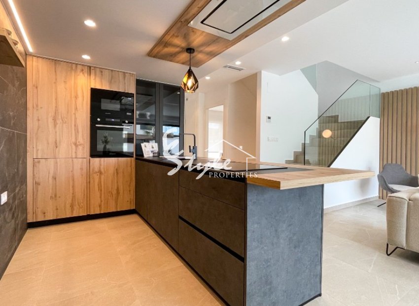 New villas for sale in Algorfa, Costa Blanca, Spain. ON1568