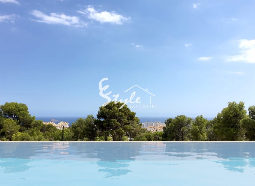 New villas with sea view and golf in Benidorm, Alicante, Costa Blanca , Spain