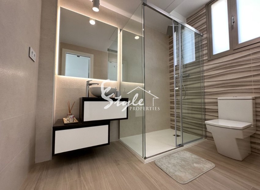 Новые виллы на продажу недалеко от Мар де Кристал в регионе Мурсия, Коста Бланка, Испания.ON1554