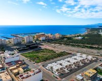 Новые виллы на продажу недалеко от пляжа в Агилас, Коста Калида, Испания. ON1421