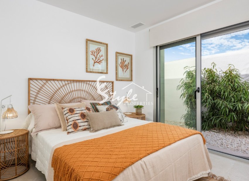 Новые виллы в продаже в Аликанте, Коста-Бланка, Испания. ID:ON1237