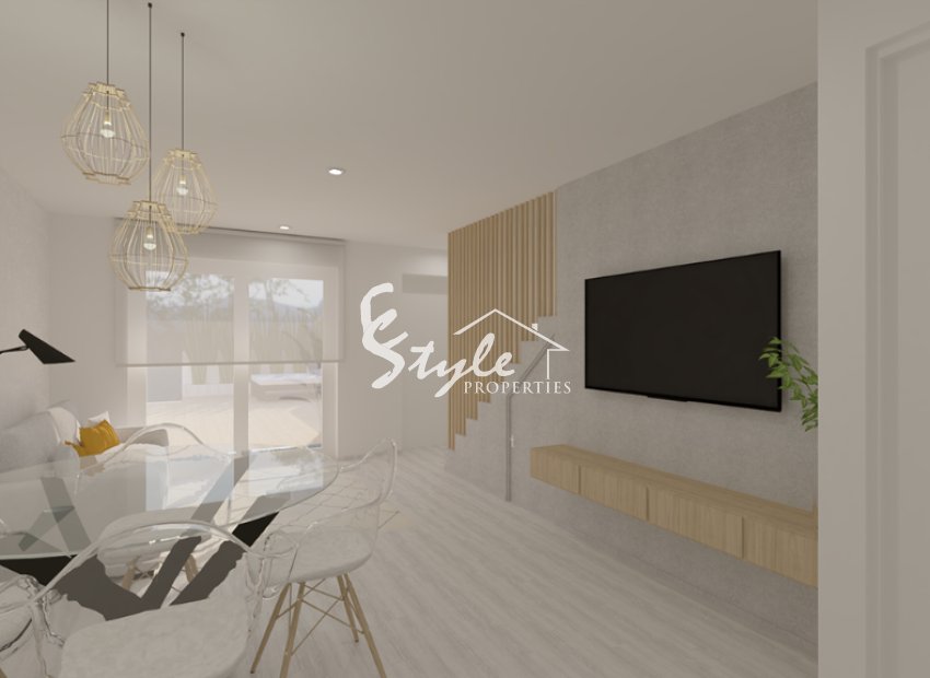 Nueva casa adosada junto a la playa en venta en Torre de la Horadada, Costa Blanca, España. ON1233_A