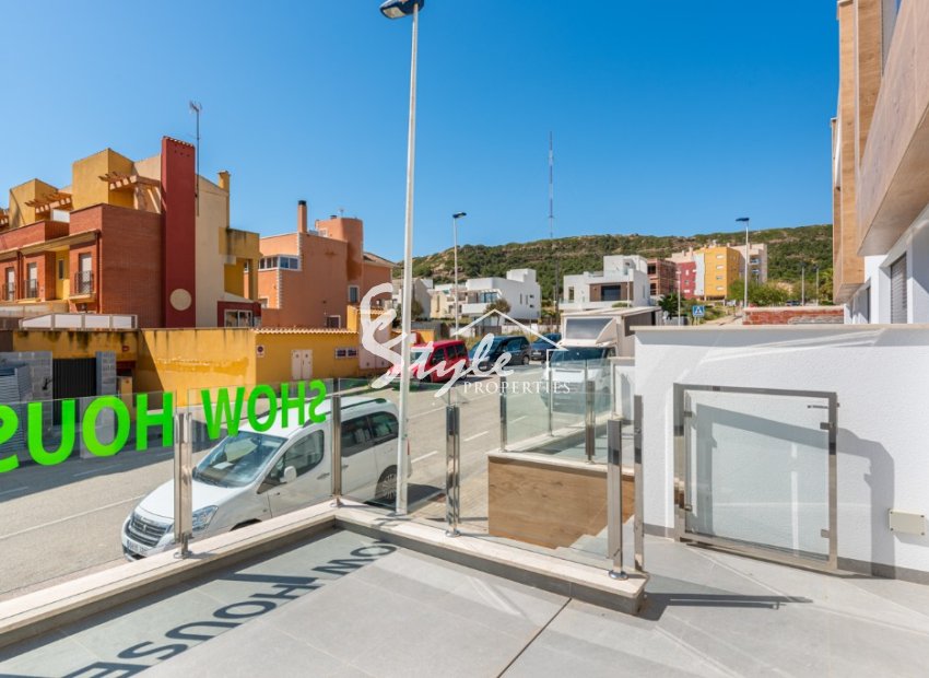 Nueva villa adosada en venta en Guardamar del Segura, Costa Blanca, España. ON1441