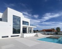 Nueva villa de lujo en venta en Torrevieja, Costa Blanca, España. ON1545