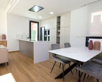 Nueva villa en venta cerca al mar in Alicante, Costa Blanca ON002