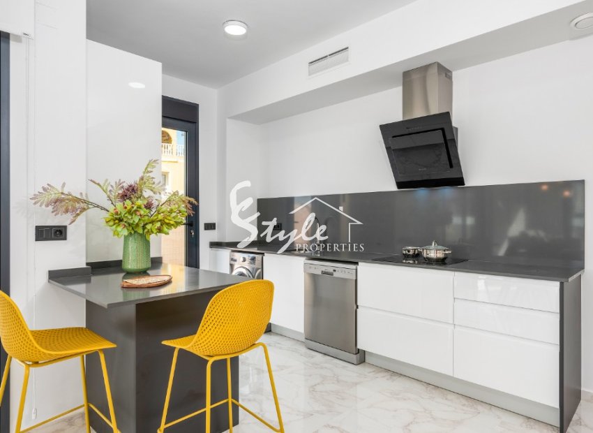 Nueva villa en venta en Benijofar, Costa Blanca, España. ON1490