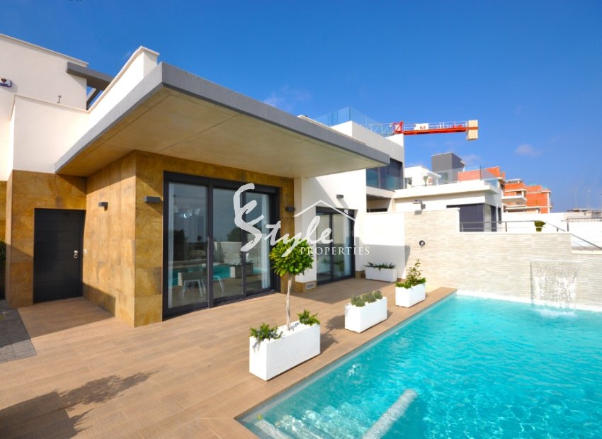 ?Nueva villa en venta en San Miguel de Salinas, Costa Blanca, España. ON417