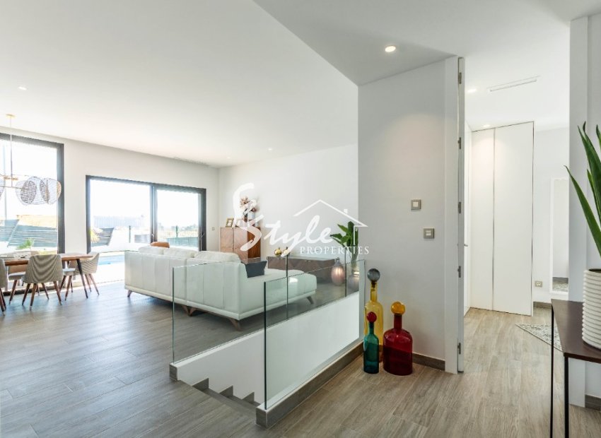 ​Nuevas villas con piscina  en venta en Benidorm,  Alicante, Costa Blanca.ON529
