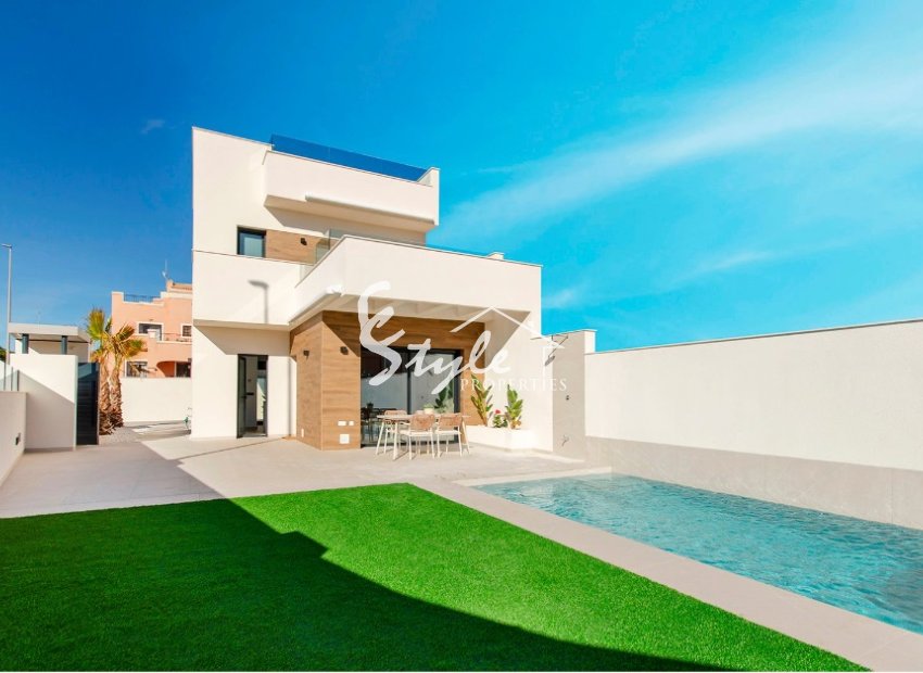 Nuevas villas en venta cerca de Los Montesinos en Costa Blanca, España. ON1517