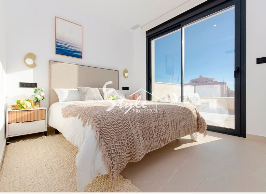 Nuevas villas en venta cerca de Los Montesinos en Costa Blanca, España. ON1517