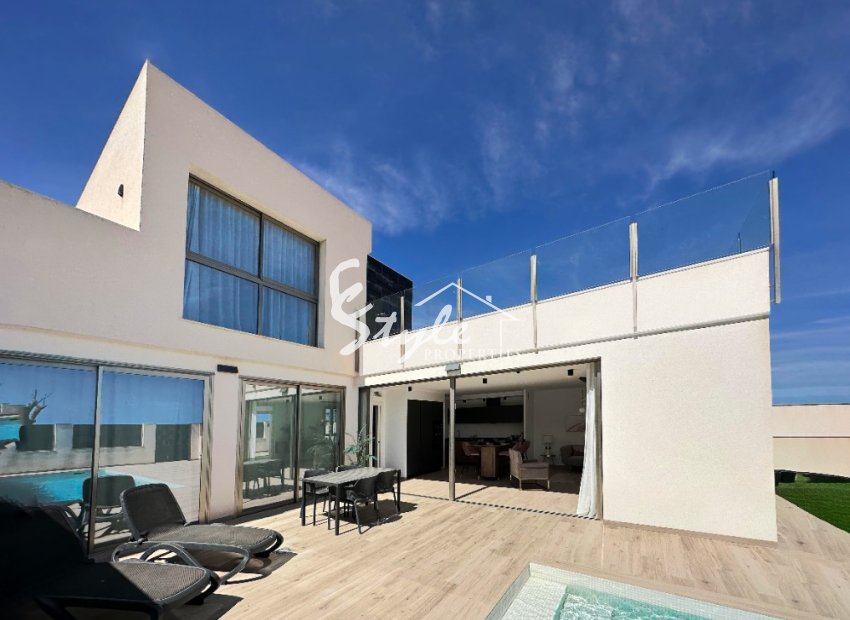 Nuevas villas en venta cerca de Mar de Cristal en la región de Murcia, Costa Blanca, España.ON1554