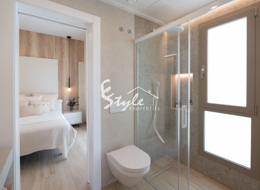 Nuevo - Adosado - Los Alcazares