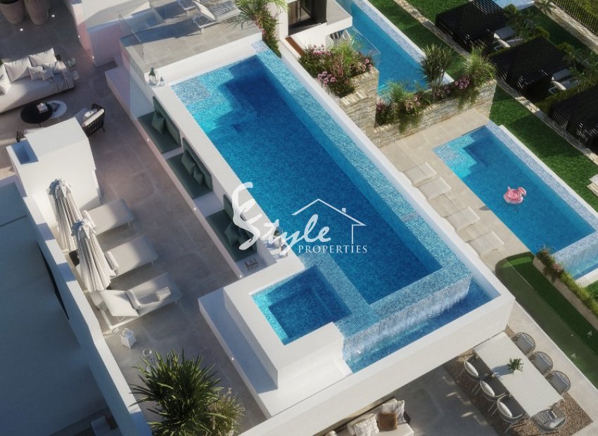 Nuevo - Apartamento - Las Colinas Golf