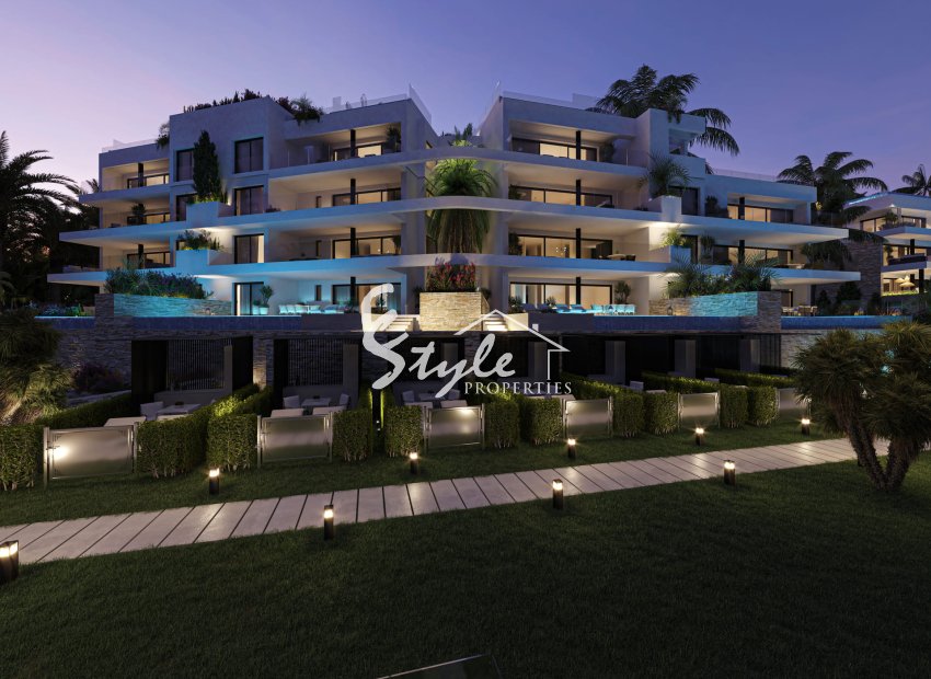 Nuevo - Apartamento - Las Colinas Golf
