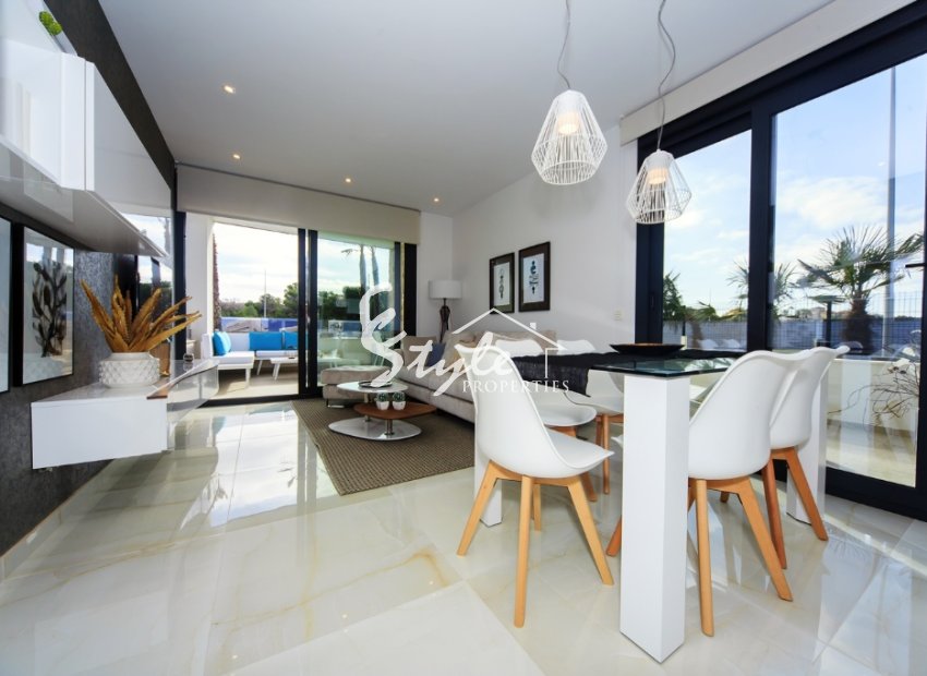 Nuevo - Apartamento - Los Altos