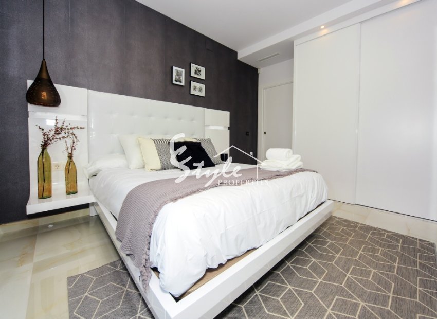 Nuevo - Apartamento - Los Altos