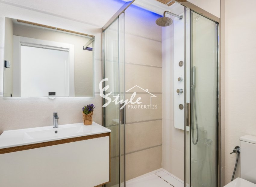 Nuevo - Apartamento - Los Balcones