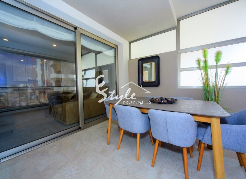 Nuevo - Apartamento - Villamartin